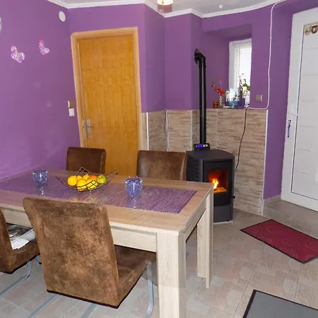 Tisno Apartment *
