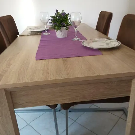 Tisno Apartment Apartamento *